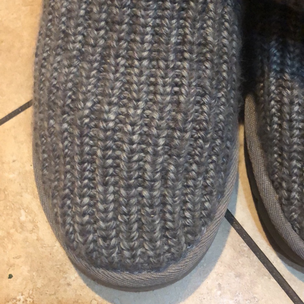 UGG boots size 5 - Picture 6 of 9